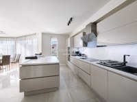 Eladó ikerház, Pécelen 369 M Ft, 11 szobás