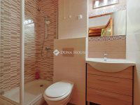 Eladó családi ház, II. kerületben 215 M Ft, 5 szobás