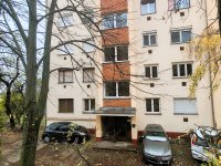 Eladó téglalakás, Szekszárdon 43.5 M Ft, 1+3 szobás