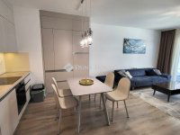 Kiadó téglalakás, albérlet