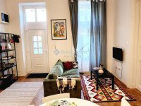 Eladó téglalakás, VI. kerületben 103.5 M Ft, 3 szobás