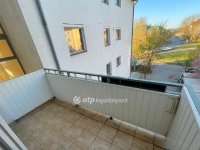 Eladó téglalakás, Nyíregyházán 39.99 M Ft, 1 szobás