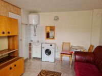 Kiadó téglalakás, albérlet, Pécsett 130 E Ft / hó, 1 szobás