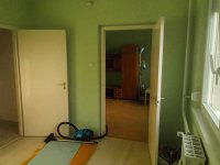 Eladó panellakás, Szegeden 49.9 M Ft, 2+1 szobás