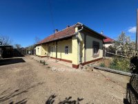 Eladó családi ház, Nyírbogdányon 12.9 M Ft, 2 szobás