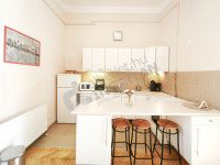 Kiadó téglalakás, albérlet, VI. kerületben, Vörösmarty utcában