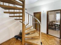 Eladó téglalakás, Kecskeméten 99 M Ft, 5 szobás