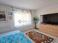 Eladó családi ház, Mohácson 134.9 M Ft, 9 szobás