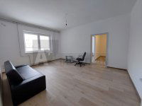 Eladó téglalakás, Szegeden 68 M Ft, 3 szobás