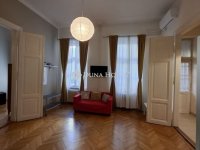 Eladó téglalakás, VI. kerületben 95 M Ft, 2 szobás
