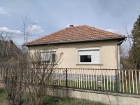 Eladó családi ház, Abonyban 36.9 M Ft, 3 szobás
