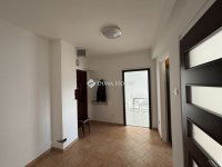 Eladó panellakás, III. kerületben 69.9 M Ft, 1+2 szobás