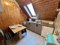 Eladó családi ház, Zánkán 99 M Ft, 8 szobás