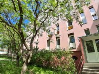 Eladó panellakás, Kaposváron 39.9 M Ft, 2+1 szobás