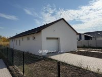 Eladó családi ház, Ráckevén 88.9 M Ft, 4 szobás