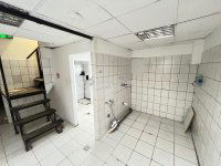 Eladó üzlethelyiség, V. kerületben 399 M Ft