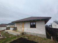 Eladó családi ház, Besnyőn 82.9 M Ft, 3 szobás
