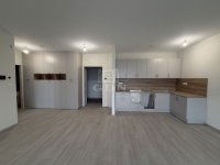 Eladó téglalakás, Kiskunlacházán 67.5 M Ft, 2 szobás