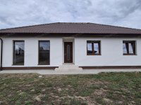 Eladó családi ház, Békéscsabán, Omaszta utcában 107 M Ft