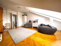 Eladó téglalakás, Pécsett 54.9 M Ft, 3 szobás