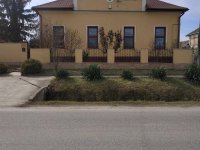 Eladó családi ház, Tóalmáson, Fő utcában 99 M Ft, 4 szobás