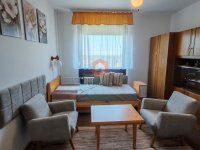 Kiadó panellakás, albérlet, Pécsett 150 E Ft / hó, 2 szobás