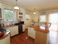 Eladó ikerház, Kistarcsán 119.9 M Ft, 4 szobás