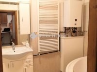 Eladó téglalakás, VI. kerületben 119.9 M Ft, 3 szobás