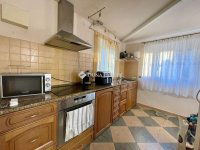 Eladó családi ház, Áporkán 114.9 M Ft, 3 szobás