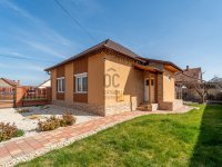 Eladó családi ház, Hódmezővásárhelyen 69 M Ft, 4 szobás