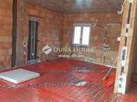 Eladó ikerház, Vecsésen 119 M Ft, 6 szobás