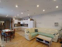 Eladó családi ház, Pilisszentkereszten 123 M Ft, 3 szobás