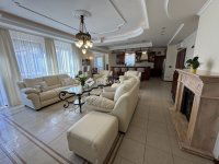 Eladó családi ház, Kecskeméten 325 M Ft, 4 szobás