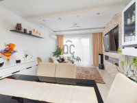 Eladó téglalakás, XIV. kerületben 209 M Ft, 4 szobás