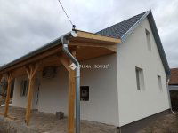 Eladó családi ház, Tápiószelén 44.99 M Ft, 4 szobás