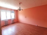 Eladó panellakás, Dunaújvárosban 21 M Ft, 1 szobás
