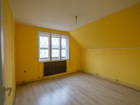 Eladó családi ház, XVI. kerületben, Locsoló utcában 125 M Ft