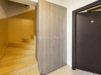 Eladó családi ház, Kecskeméten 199 M Ft, 9 szobás