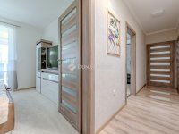 Eladó családi ház, Üllőn 299 M Ft, 6 szobás