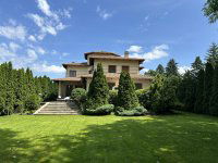 Eladó családi ház, XVII. kerületben 349 M Ft, 7 szobás