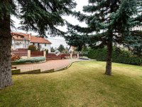 Eladó családi ház, III. kerületben 429 M Ft, 7 szobás