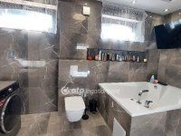 Eladó családi ház, Gödöllőn 139.9 M Ft, 3 szobás