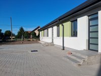 Eladó téglalakás, Kocséren 44.75 M Ft, 3 szobás