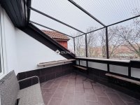 Eladó téglalakás, Pécsett 69.9 M Ft, 3 szobás