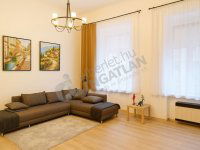 Kiadó téglalakás, albérlet