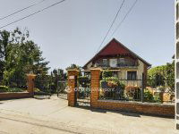 Eladó nyaraló, Cegléden 119.5 M Ft, 5+1 szobás