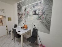 Eladó téglalakás, VI. kerületben 73 M Ft, 2 szobás