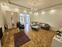 Eladó családi ház, Tatabányán 124.99 M Ft, 2 szobás