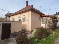 Eladó családi ház, Devecseren 36.9 M Ft, 3 szobás