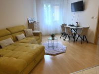 Kiadó téglalakás, albérlet